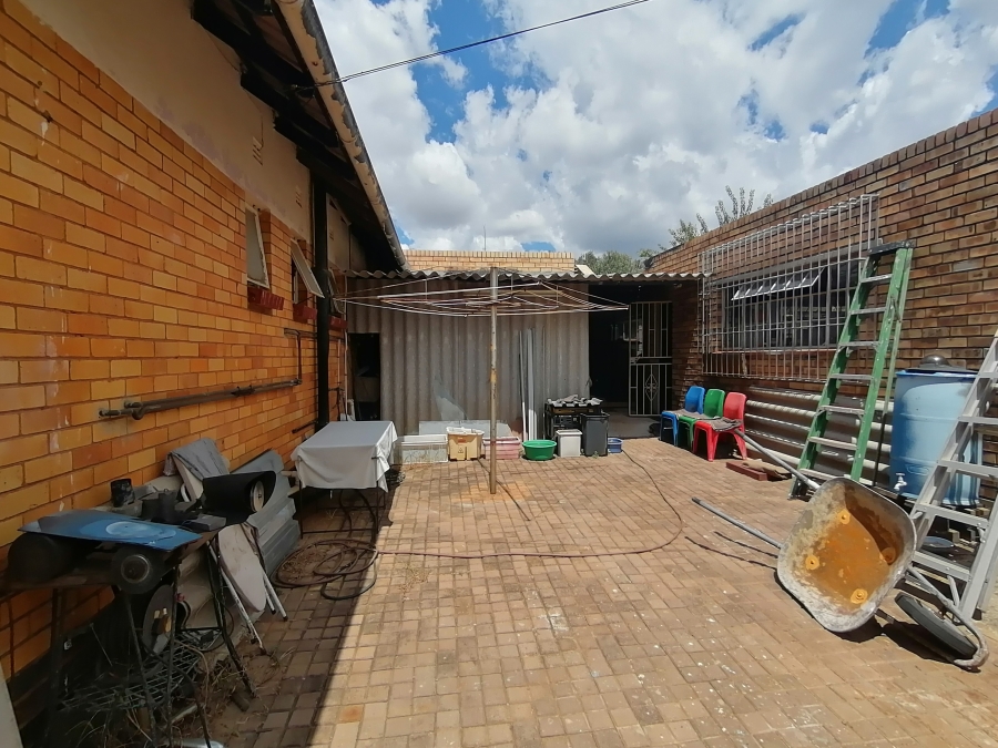 3 Bedroom Property for Sale in Stilfontein Ext 4 North West